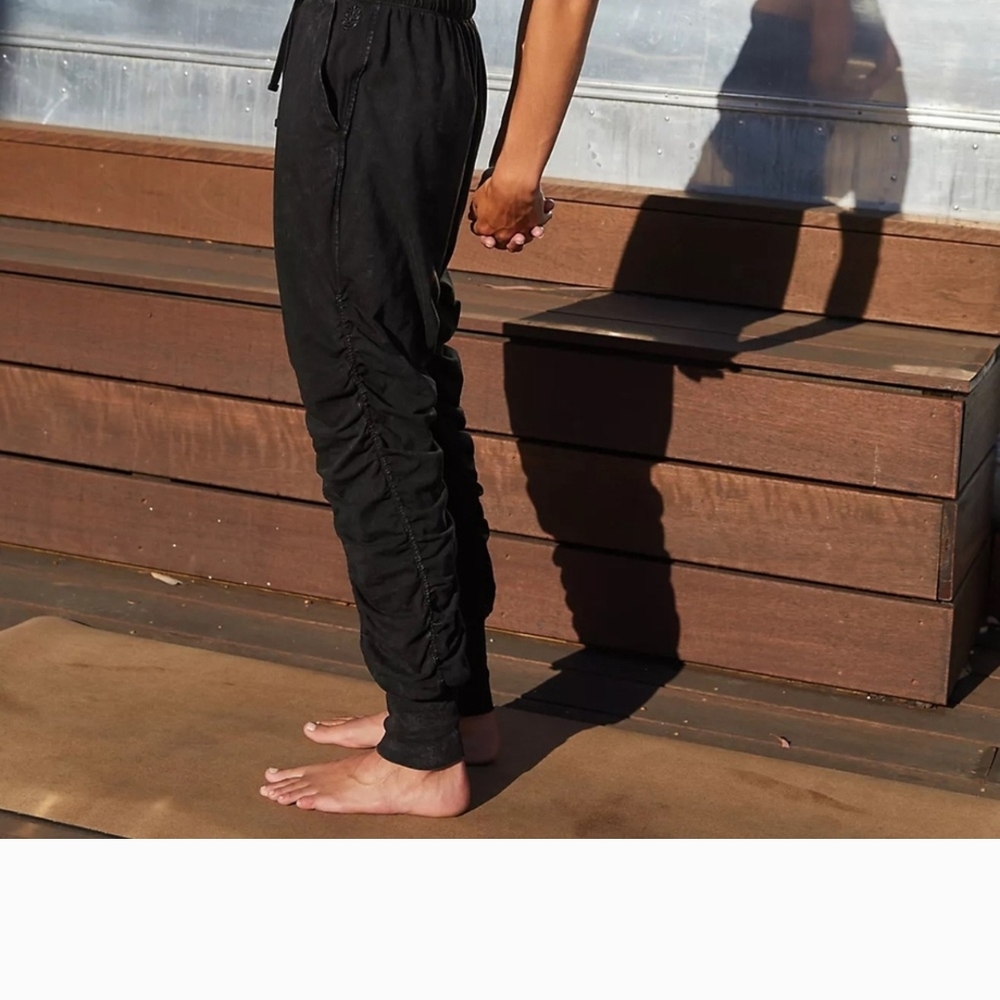 NWOT Free People Hot Shirred Pants - Picture 3 of 6